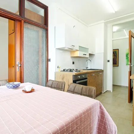 Sonja 2342 Apartman