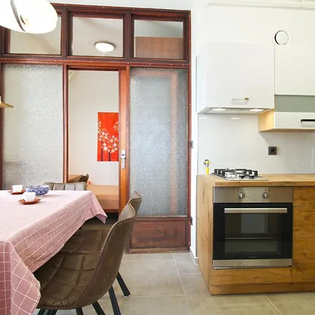 Sonja 2342 Apartman